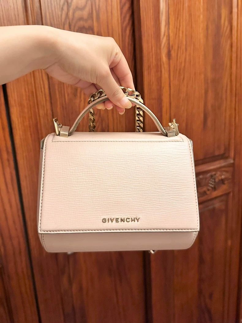 Givenchy Givenchy Women's cowhide handbag with chain strap, Morandi Size ONE SIZE - 1 Thumbnail