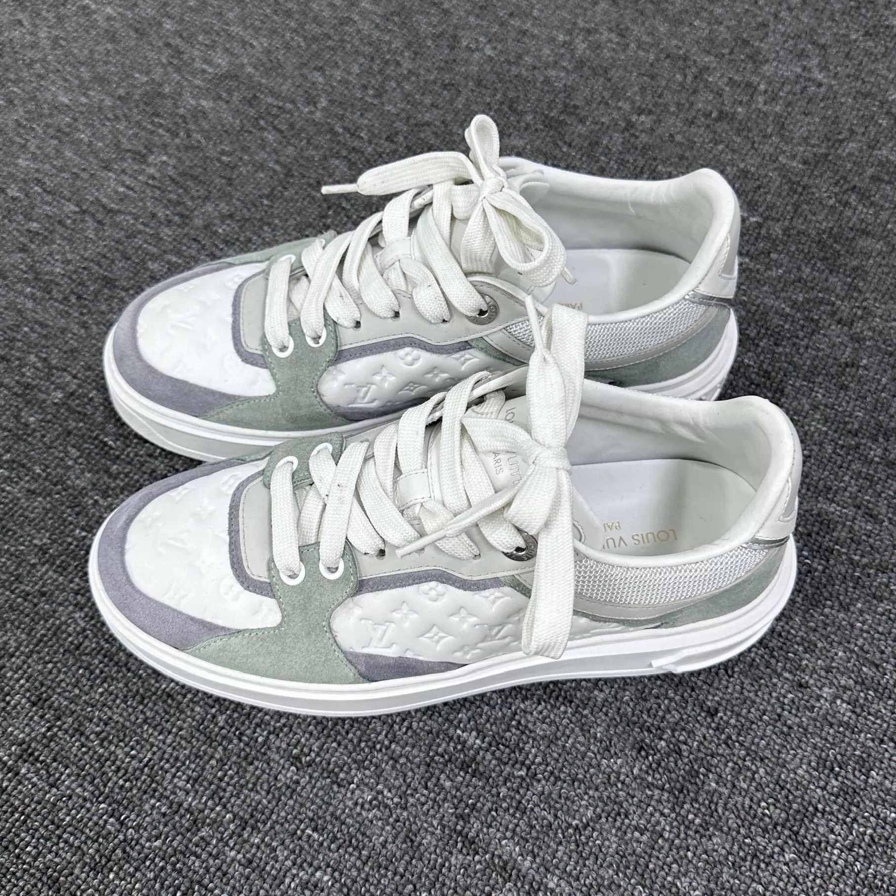 Louis Vuitton LV timeout gray all-over print sneaker 37 Size US 6.5 / IT 36.5 - 1 Thumbnail