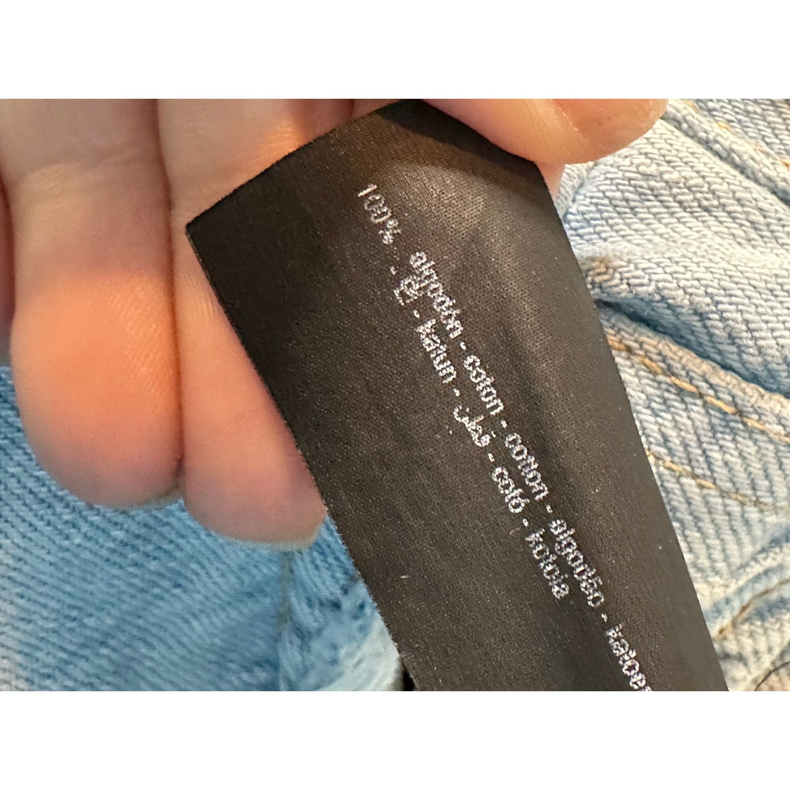 Zara Zara light wash high waist ripped jeans size 6 Size 28" / US 6 / IT 42 - 5 Thumbnail