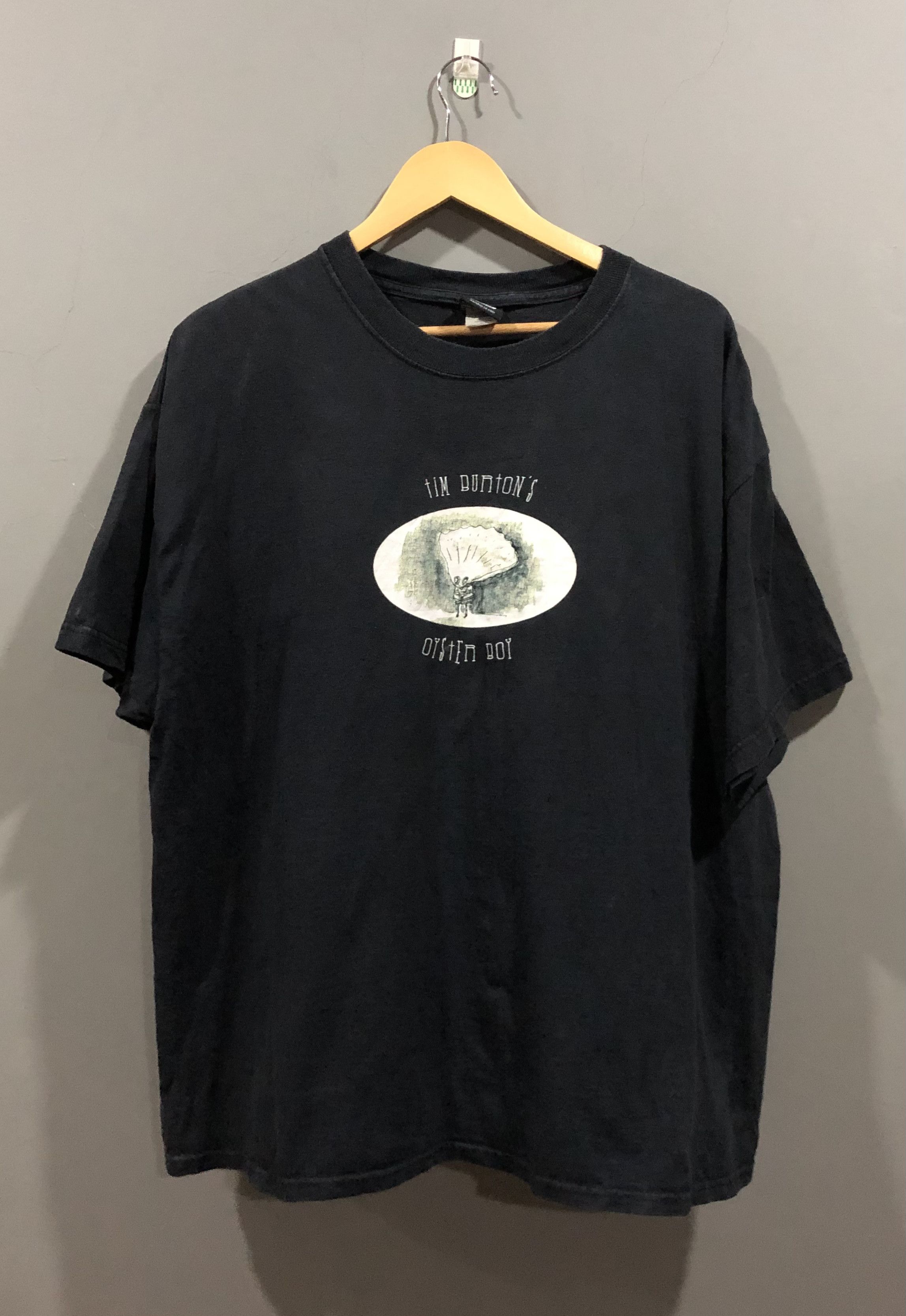 Vintage Vintage Tim Burton’s Oster Boy Tshirt Size US XL / EU 56 / 4 - 1 Thumbnail