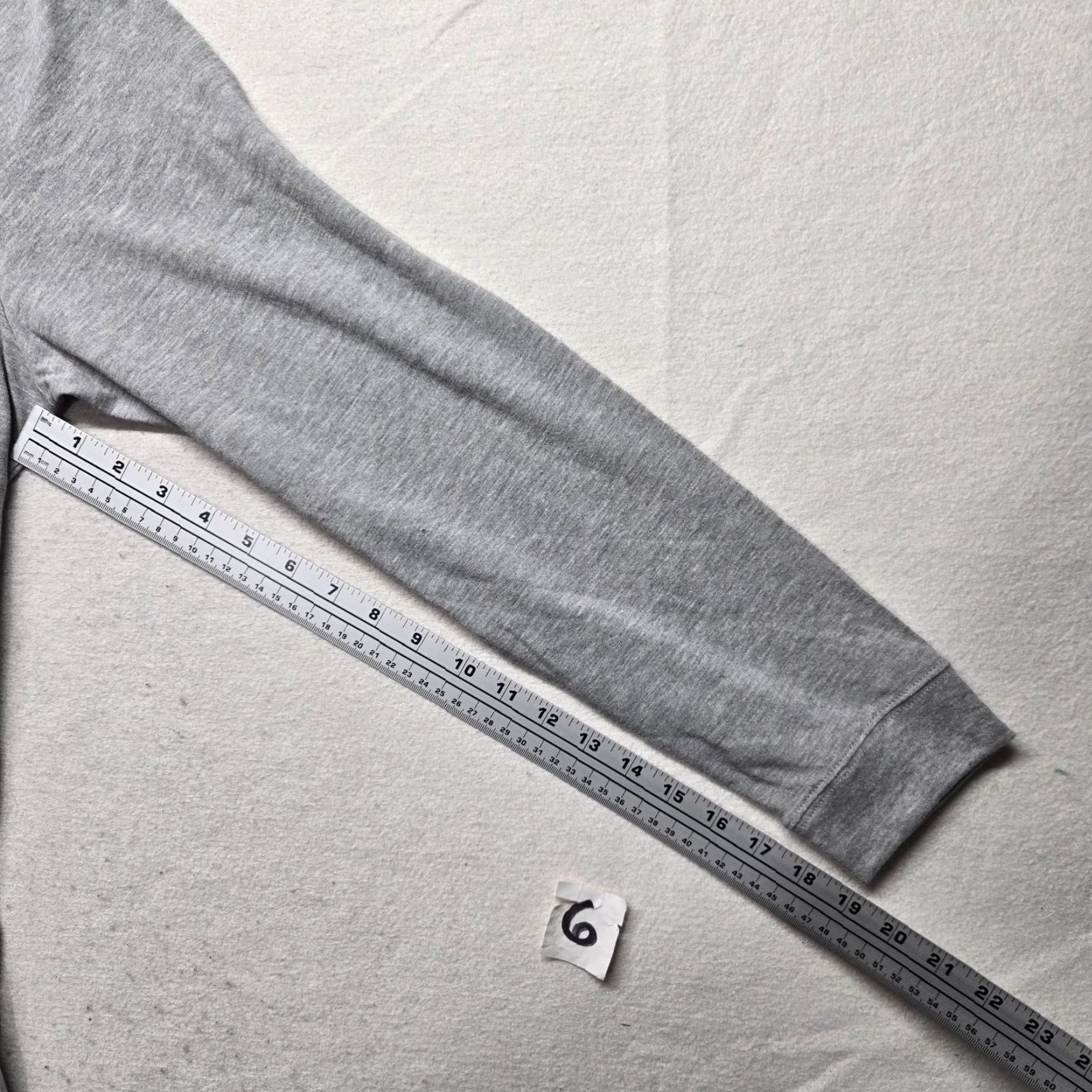 Vintage Crown & Ivy Hoodie Men XL Gray Solid Fleece Hoodie Pocket Sweater Winter Pullover Size US XL / EU 56 / 4 - 6 Thumbnail