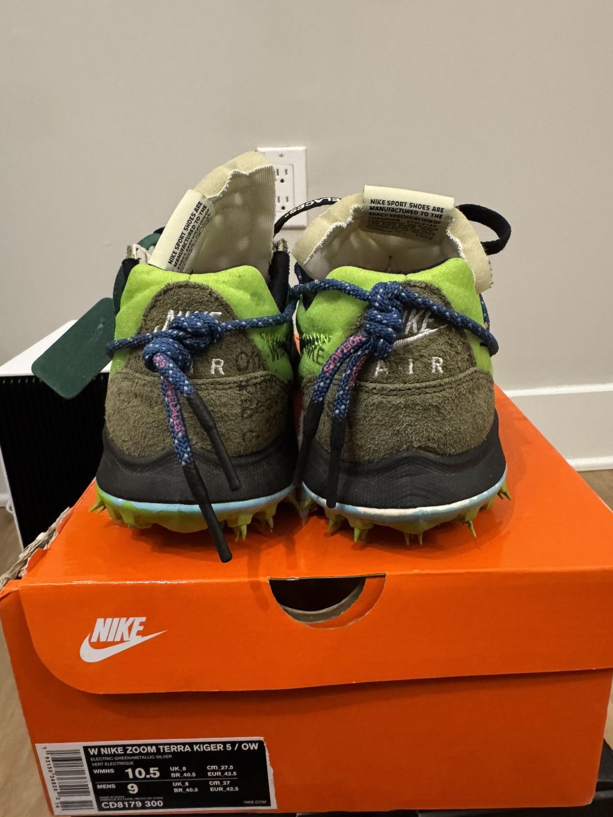 Nike × Off-White Nike Off-White x Air Zoom Terra Kiger 5 CD8179 Size 9 Size US 9 / EU 42 - 6 Thumbnail