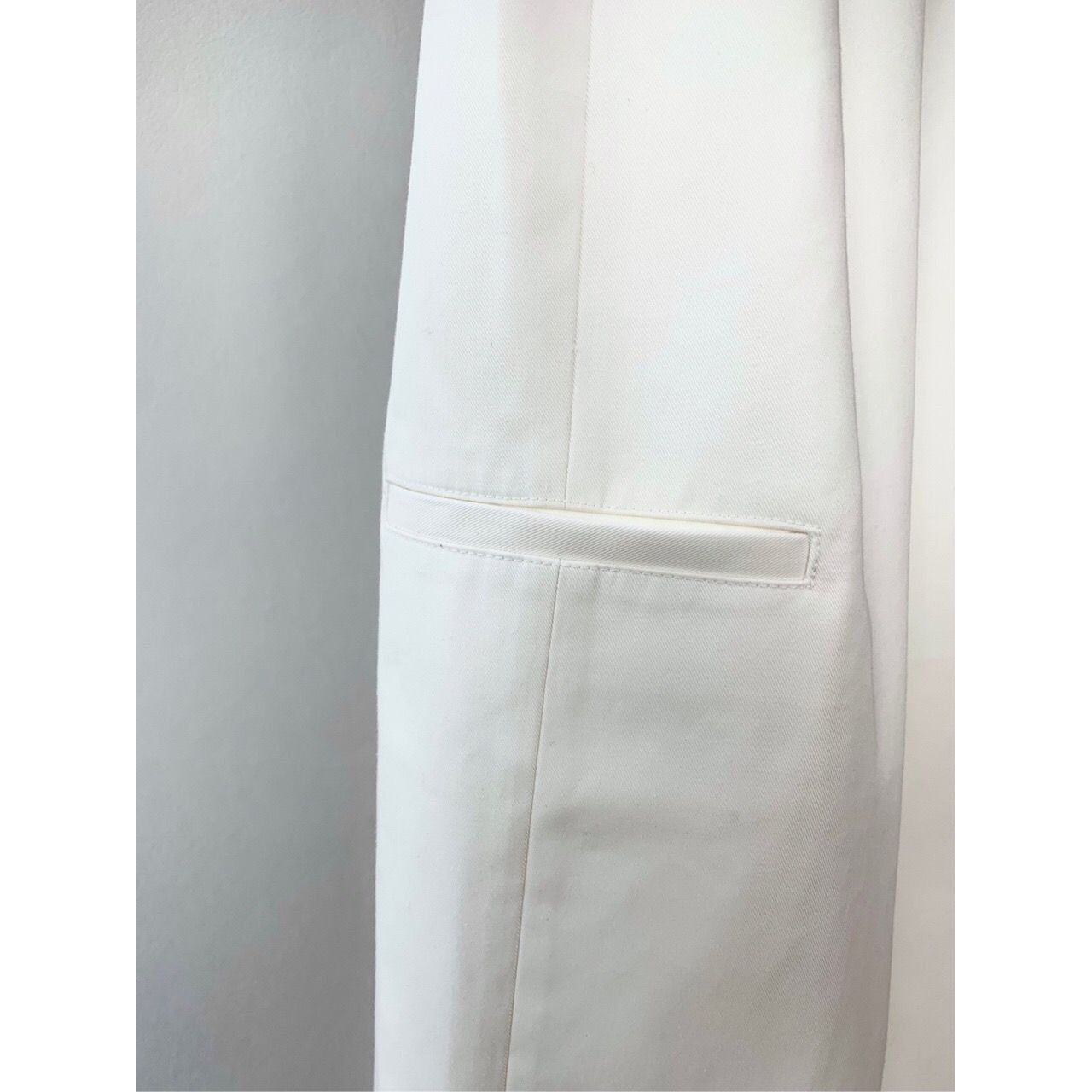 Alexander Wang Alexander Wang High-Waisted White Stretch Tapered Pants Size Size 26" / US 2 / IT 38 - 5 Thumbnail