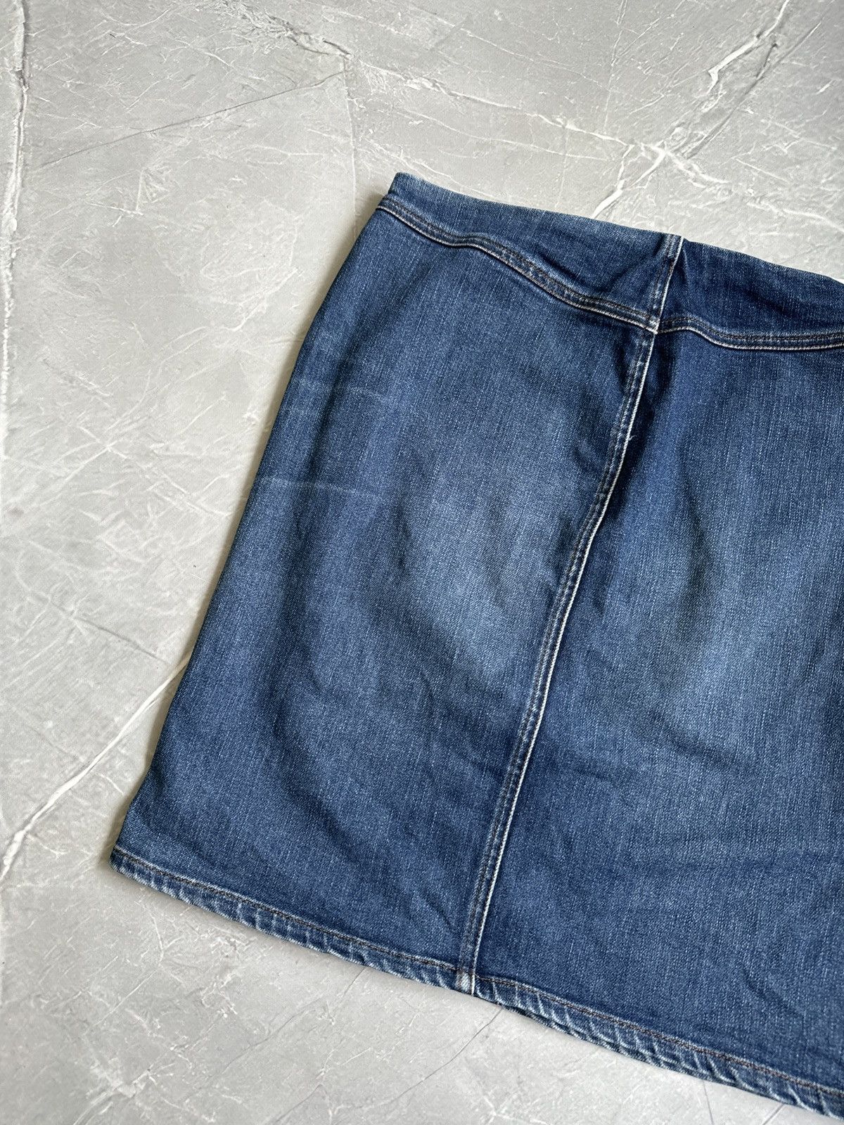 Diesel Vintage Diesel Low Waist Midi Skirt Denim Size 30" / US 8 / IT 44 - 14 Thumbnail