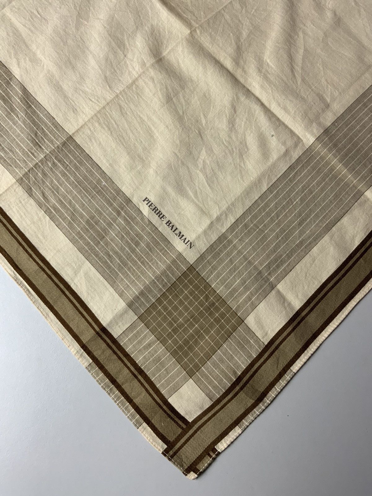Pierre Balmain Pierre Balmain Bandana Handkerchief Size ONE SIZE - 8 Thumbnail