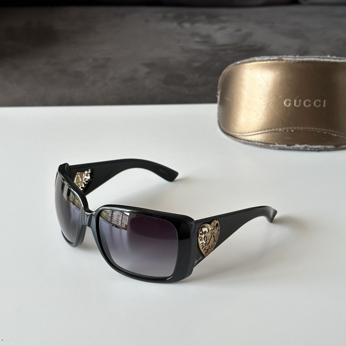 Gucci GUCCI Square Heart Brown Sunglasses GG 3058/S Vintage Y2K Size ONE SIZE - 1 Thumbnail