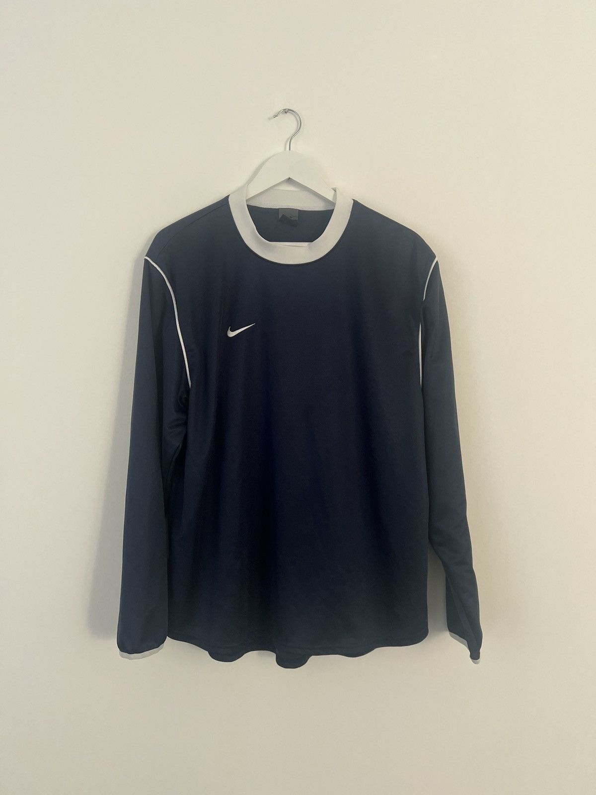 Nike Vintage Long Sleeve Nike Jersey Large Size US L / EU 52-54 / 3 - 1 Thumbnail
