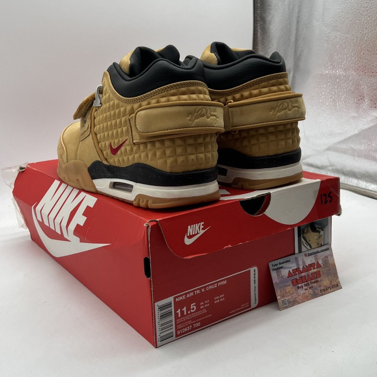 Nike Air tr Cruz wheat Size US 11.5 / EU 44-45 - 4 Thumbnail