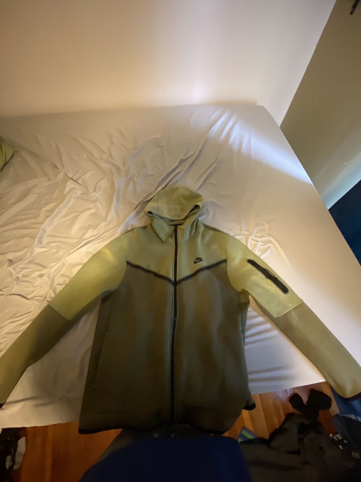 Nike Nike Tech fleece Olive/Black Size US XL / EU 56 / 4 - 1 Thumbnail
