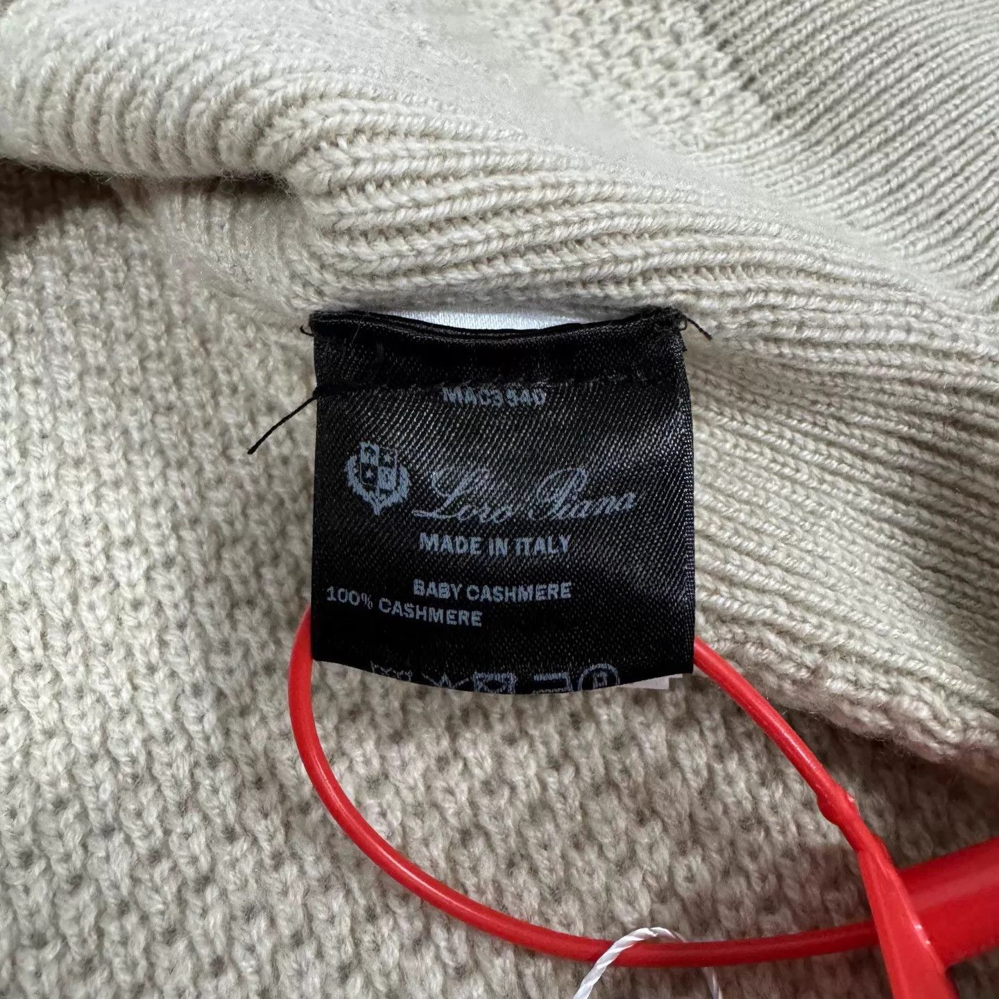 Loro Piana Loro Piana Beige Baby Cashmere Crew Knit Size 44 99 New Size M / US 6-8 / IT 42-44 - 6 Thumbnail