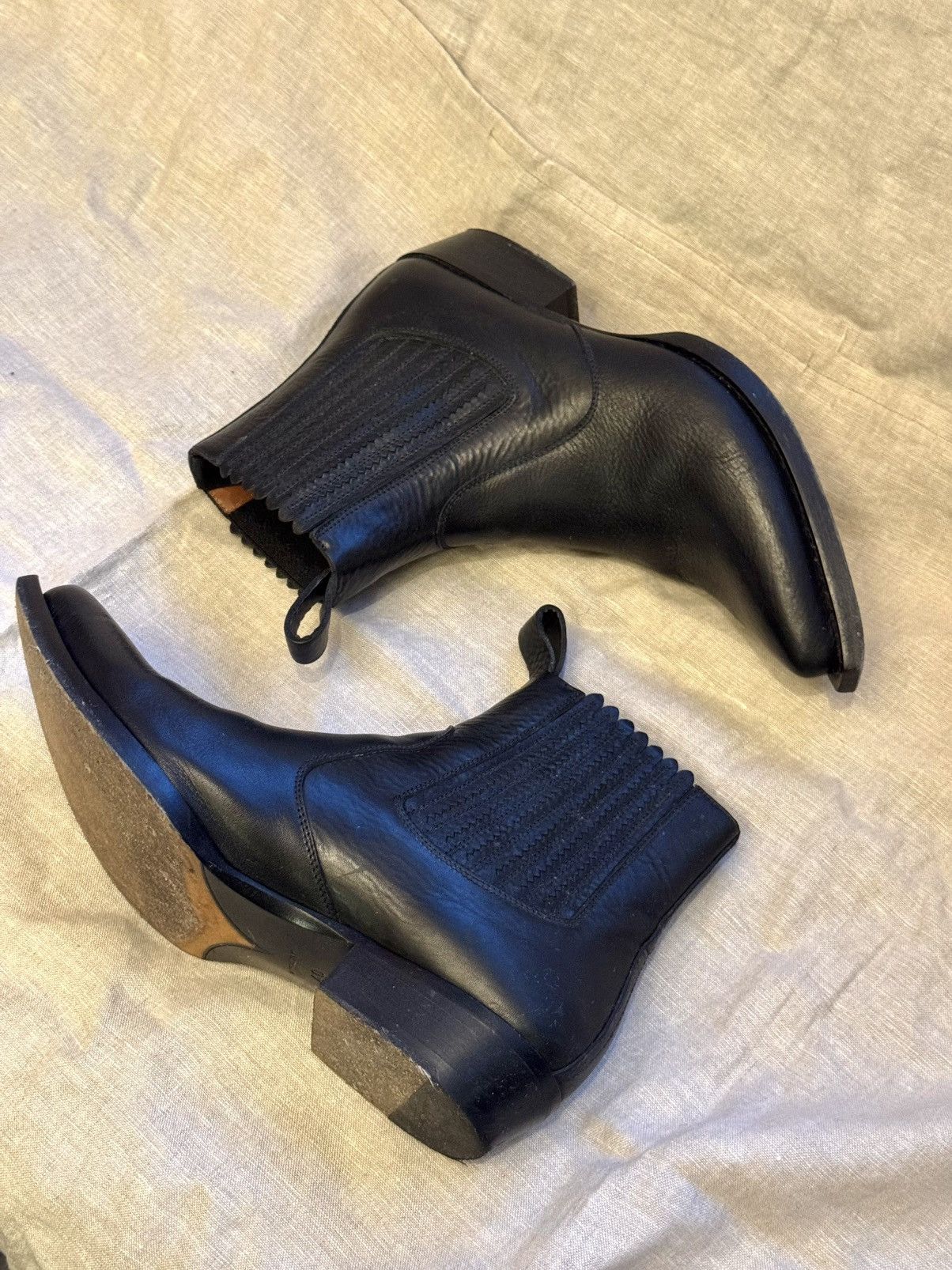 Givenchy black leather givenchy western boots 40 it men Size US 7 / EU 40 - 7 Thumbnail