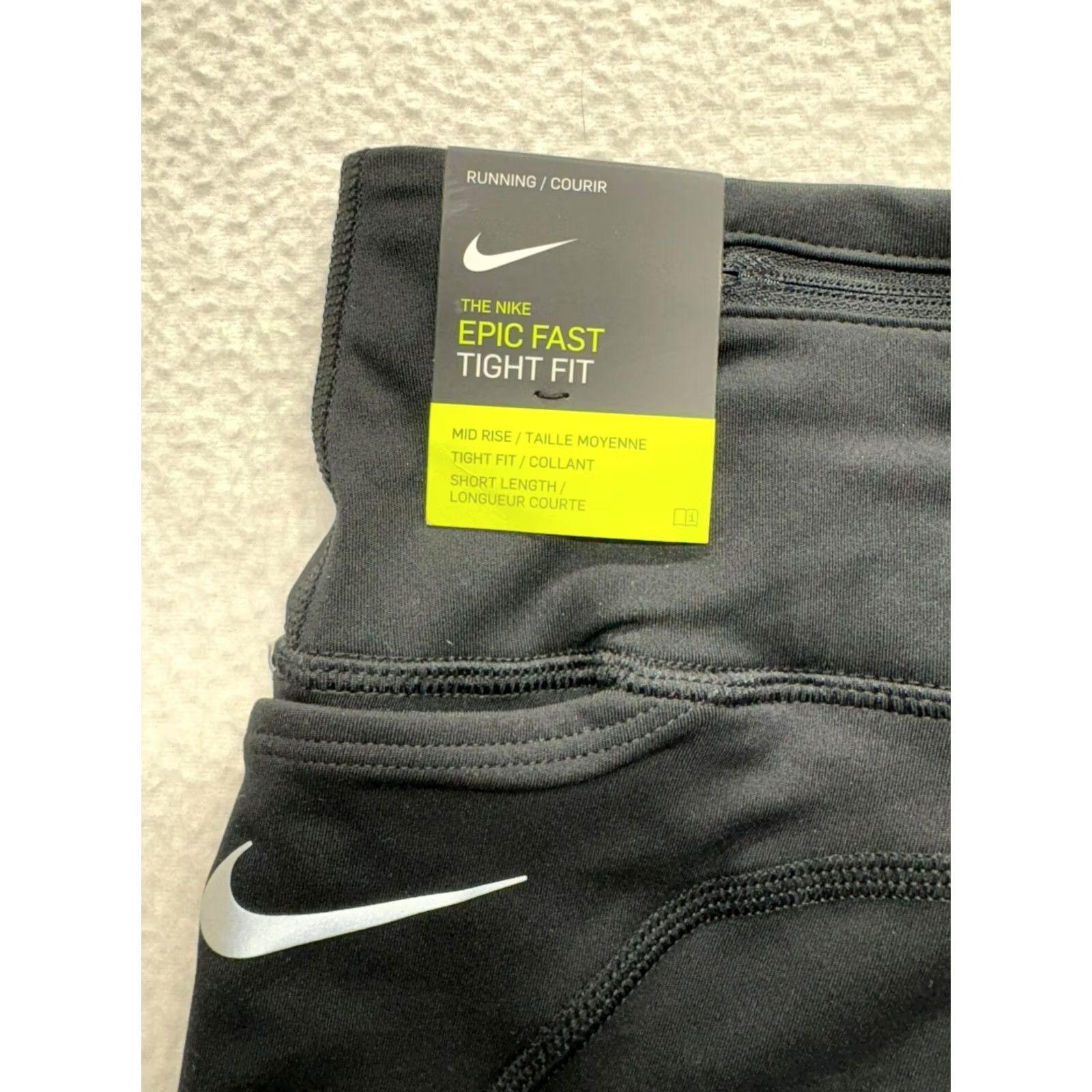 Nike Nike Epic Fast Tight Fit Black Running Shorts Women XS Bike Black Polyester Spandex Back Zip Pocket Activewear 90s? Size 26" / US 2 / IT 38 - 5 Thumbnail