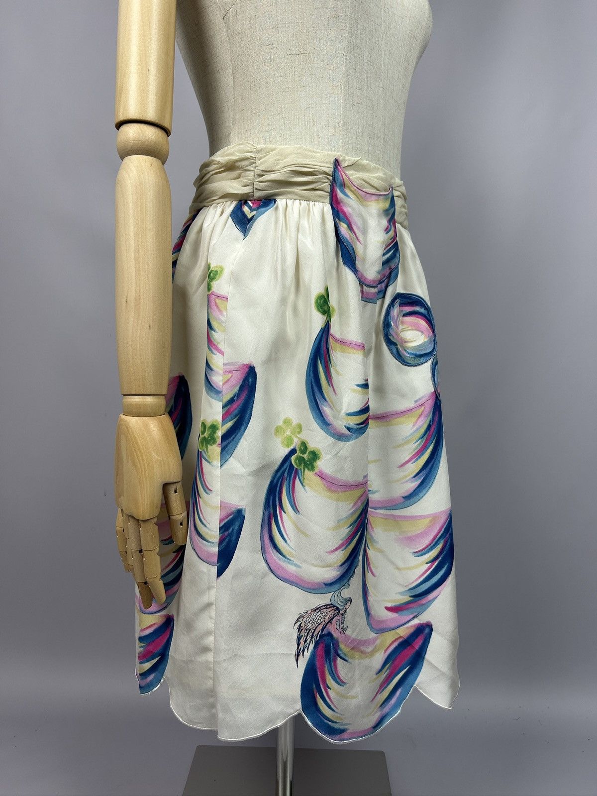 Designer × Japanese Brand × Tsumori Chisato Tsumori Chisato Floral Animal Printed Silk Skirt Size 3 / L Size 32" / US 10 / IT 46 - 10 Thumbnail