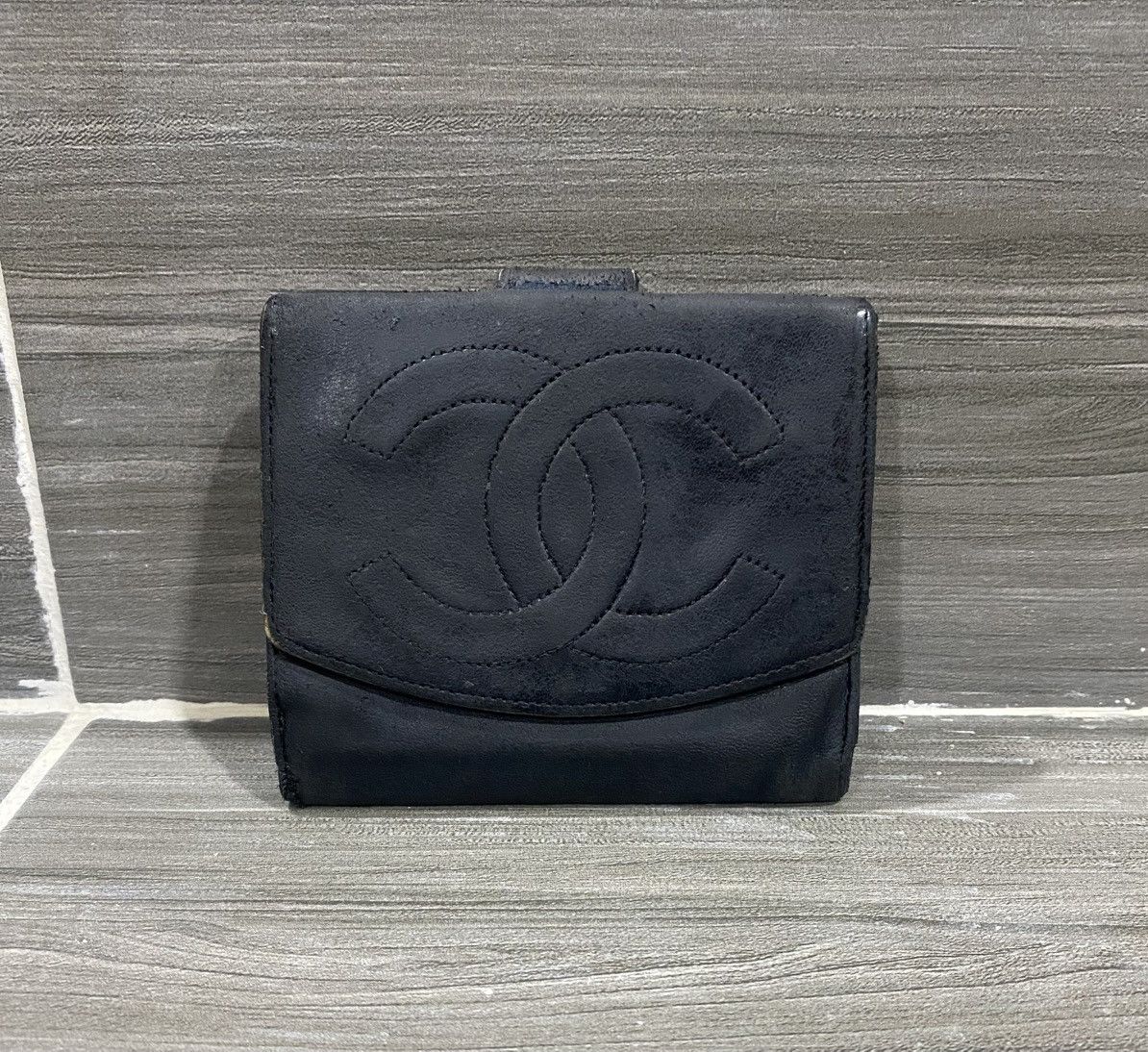 Chanel Chanel Black Leather CC Bifold Wallet Size ONE SIZE - 1 Thumbnail