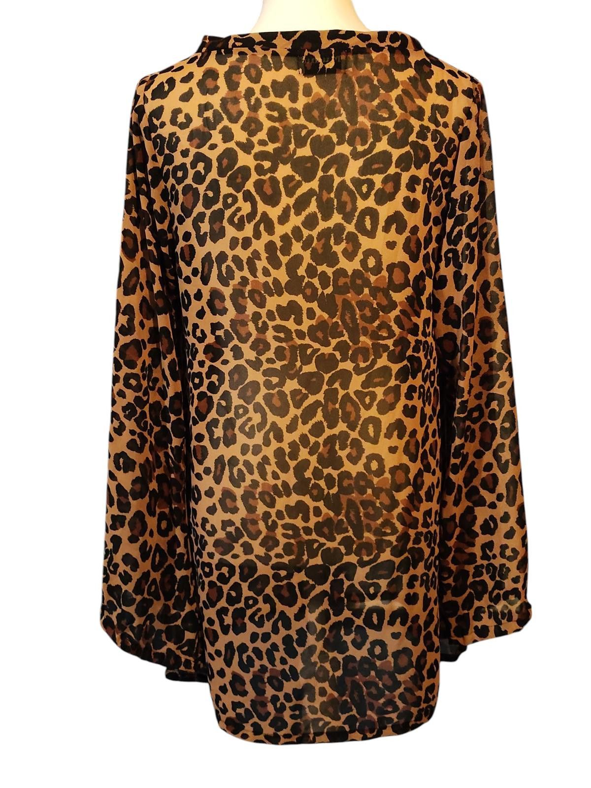 Designer Show Me Your Mumu Women's Leopard Print Sheer V-Neck Blouse Size M / US 6-8 / IT 42-44 - 5 Thumbnail