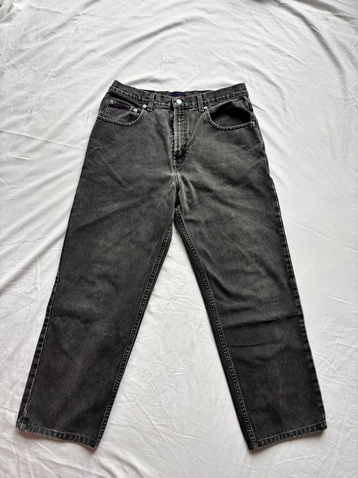 Tommy Hilfiger Vintage Tommy Hilfiger Washed Grey Denim Jeans Straight Fit Size US 34 / EU 50 - 2 Thumbnail