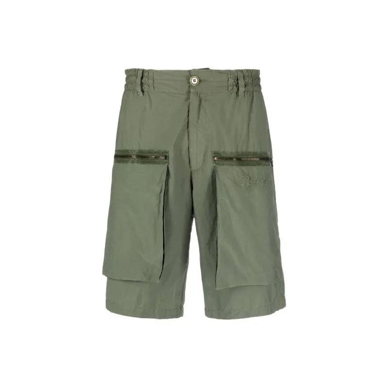 Moschino o1y0225 Logo Short in Military Green Size US 32 / EU 48 - 1 Thumbnail