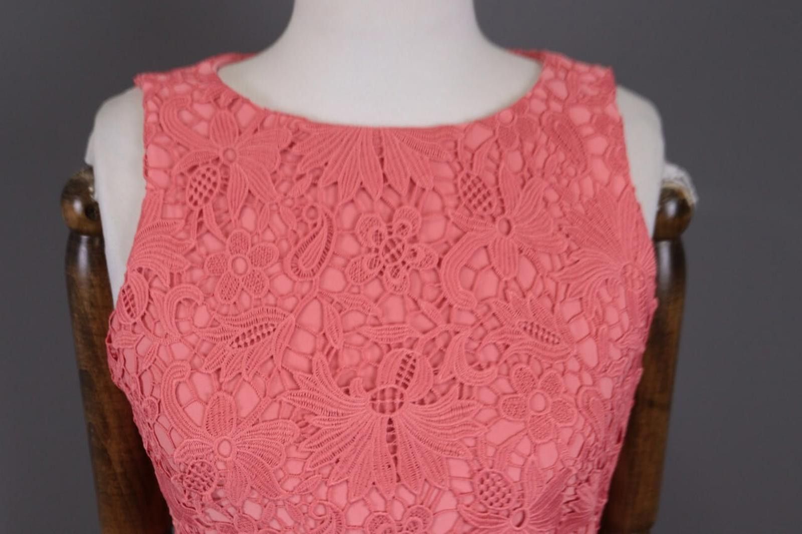 Lauren Ralph Lauren Lauren Ralph Lauren Pink Mesh Floral A-Line Dress Size 6 Size M / US 6-8 / IT 42-44 - 3 Thumbnail