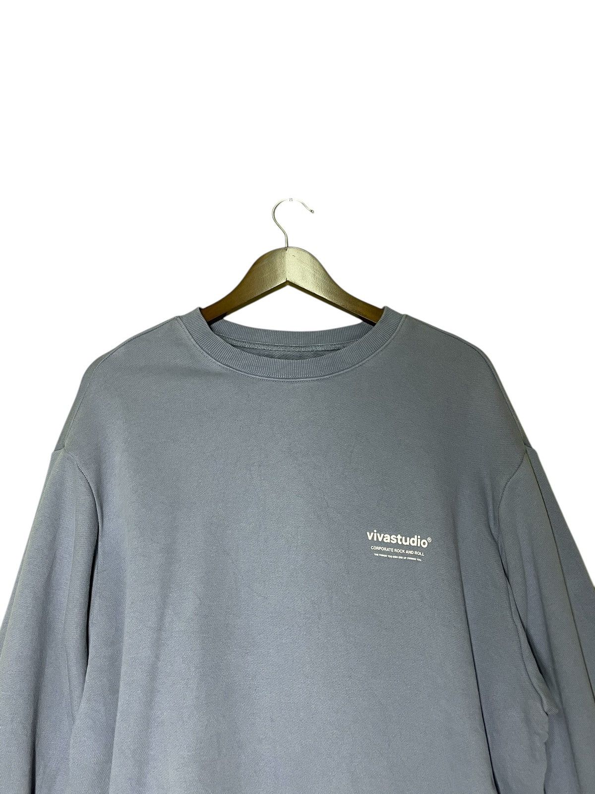 Vivastudio VIVA STUDIO CREWNECK SMALL LOGO PRINTED SWEATSHIRT SIZE L Size US L / EU 52-54 / 3 - 5 Thumbnail
