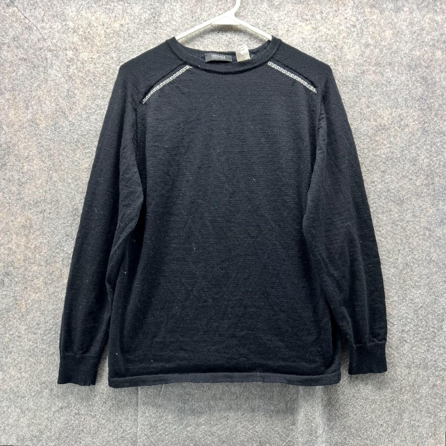 Versace VINTAGE Versace Sweater Men Large Black Pullover Crewneck Classic V2 Pure Wool Italy Size US L / EU 52-54 / 3 - 2 Thumbnail