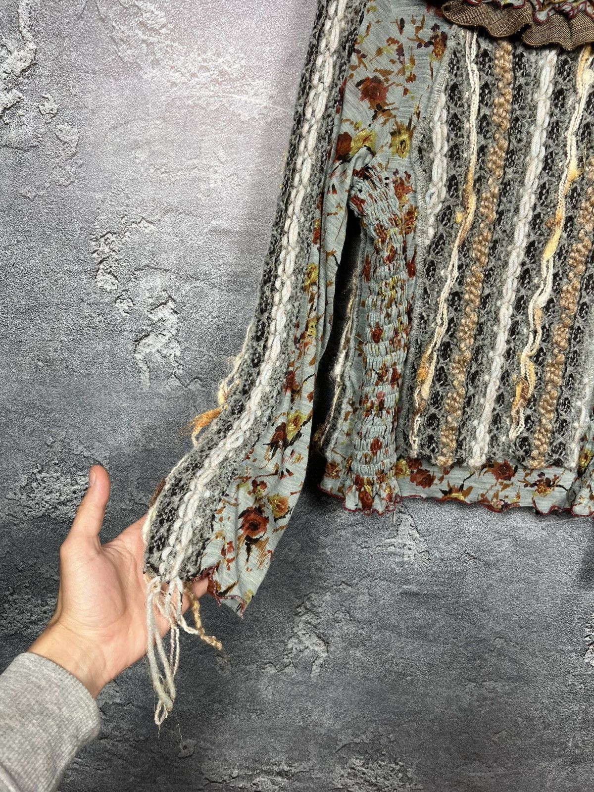 Vintage Vintage Tricot Chic Avant Garde Save the Queen Style Blouses Size L / US 10 / IT 46 - 12 Thumbnail