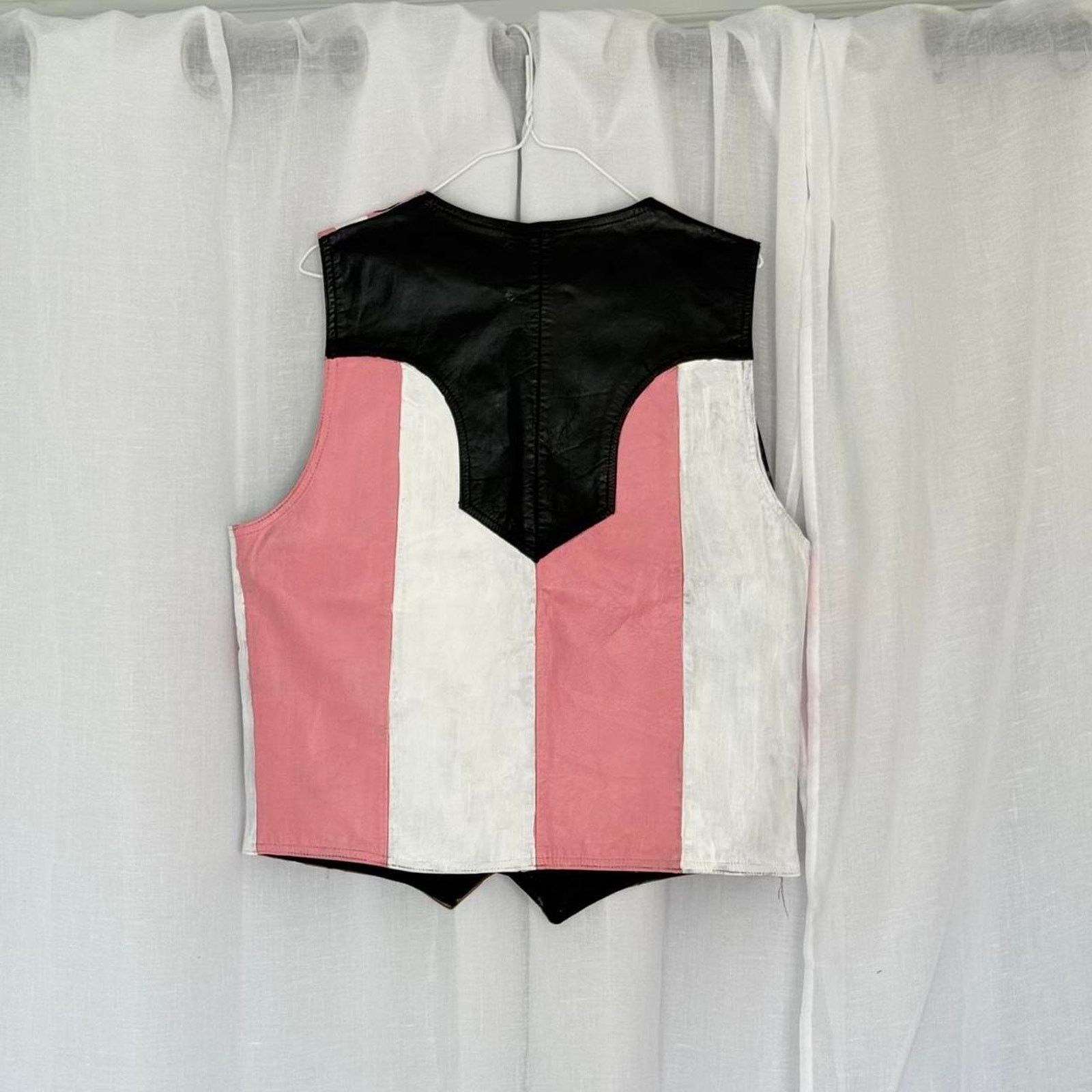 Handmade ✿ ⋆ 𓆩♡𓆪 Hand Painted Polka Dot Leather Vest 𓆩♡𓆪 ⋆ ✿ Size L / US 10 / IT 46 - 4 Thumbnail