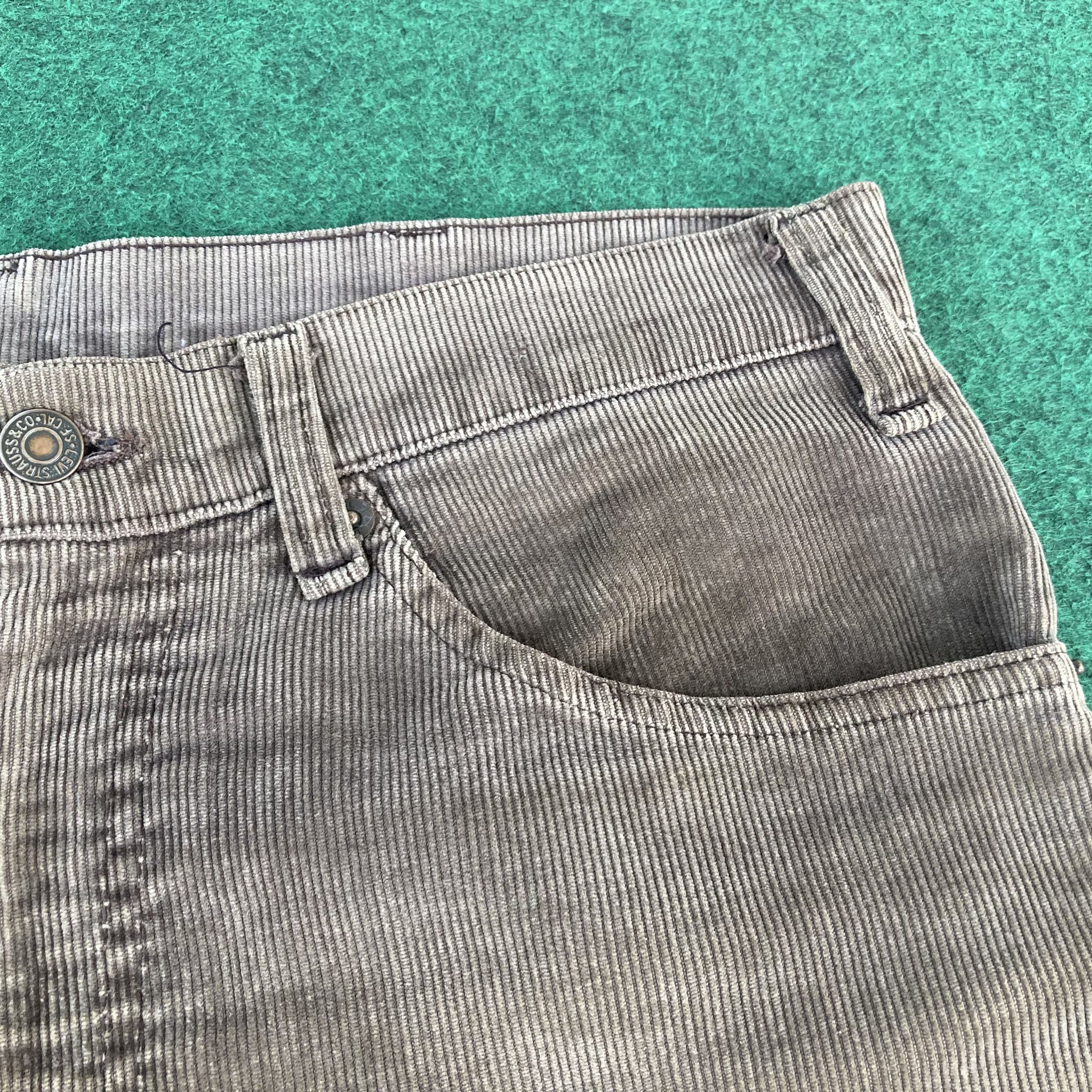 Levi's × Vintage Vtg Levis 517 Corduroy Jeans Bootcut Faded Jeans Size US 32 / EU 48 - 6 Thumbnail