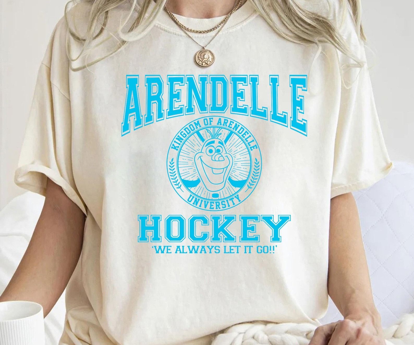 Designer × The Unbranded Brand Arendelle University Hockey Shirt Size XL / US 12-14 / IT 48-50 - 1 Thumbnail