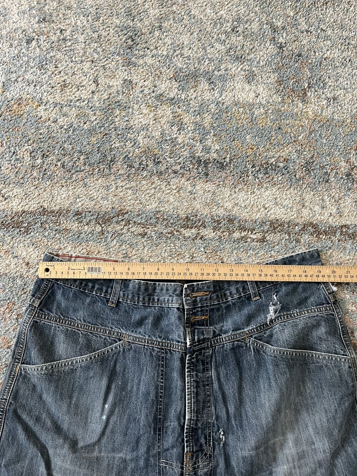 Marithe + Francois Girbaud VTG Marithe Girbaud Baggy Jorts Cut Raw Edge Y2K Size US 42 / EU 58 - 9 Thumbnail