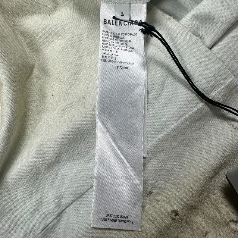 Balenciaga Balenciaga White 1-size Manchester United embroidery logo Size US S / EU 44-46 / 1 - 5 Thumbnail