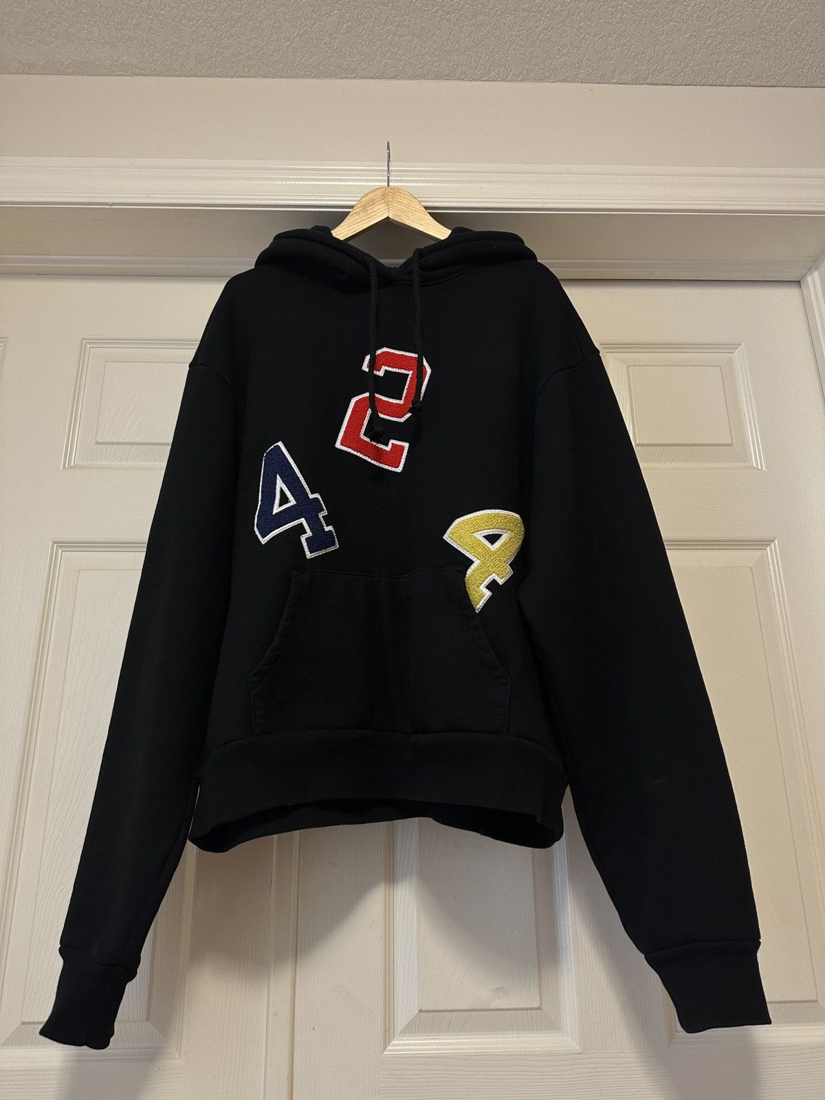 image of 2018 424 On Fairfax Fourtwofour Ransom Note Hoodie in Black, Men's (Size Medium)