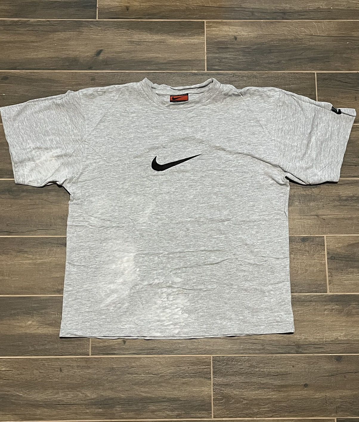 Nike × Vintage Vintage Y2K Nike Center Logo Swoosh Tee 90s Size US M / EU 48-50 / 2 - 1 Thumbnail