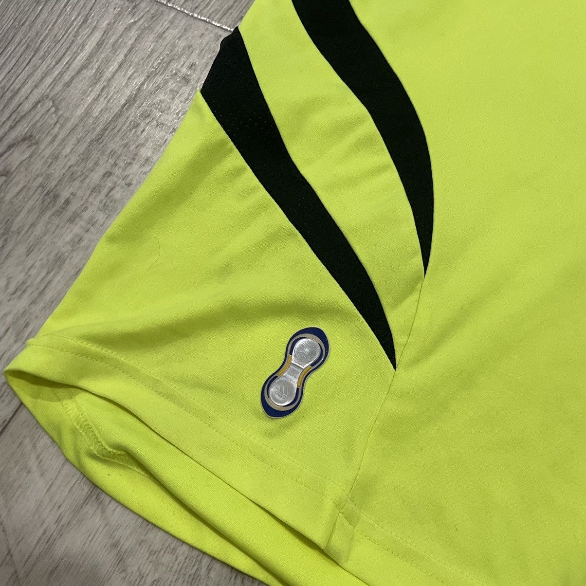 Adidas × Chelsea Soccer Adidas Chelsea 2007 vintage rare soccer jersey match worn te Size US L / EU 52-54 / 3 - 3 Thumbnail