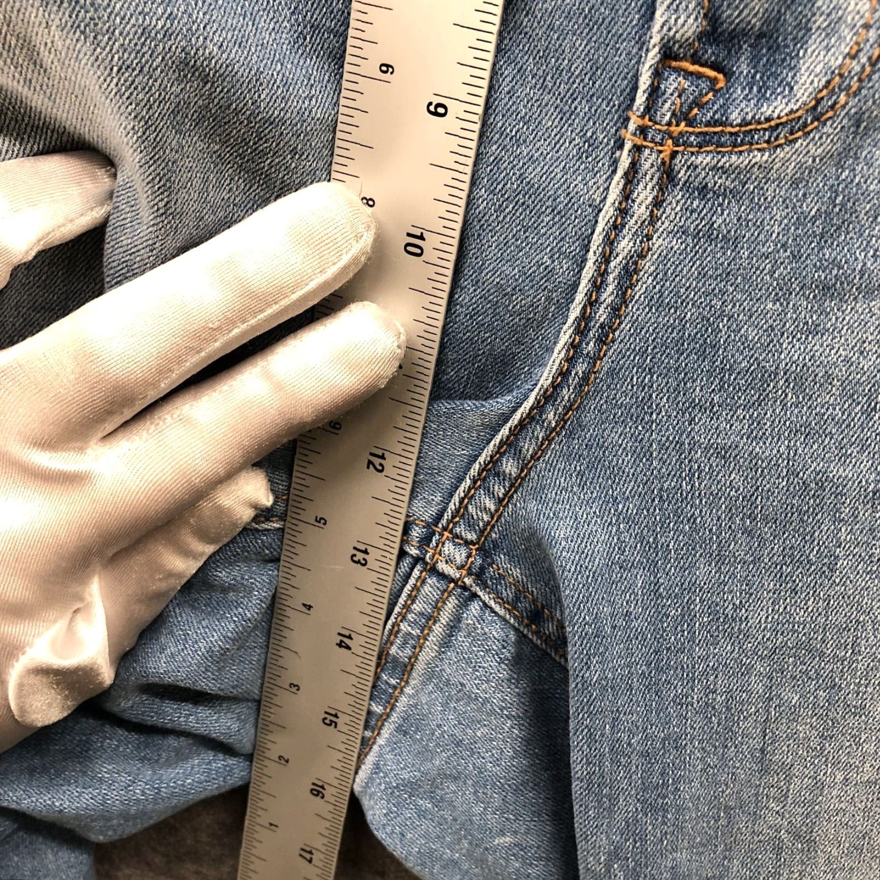 Old Navy Old Navy Jeans Womens Plus Size 26P High Rise Straight Light Wash Blue Denim 5-Pocket Stretch Short Inseam 27in Size 26" / US 2 / IT 38 - 6 Thumbnail