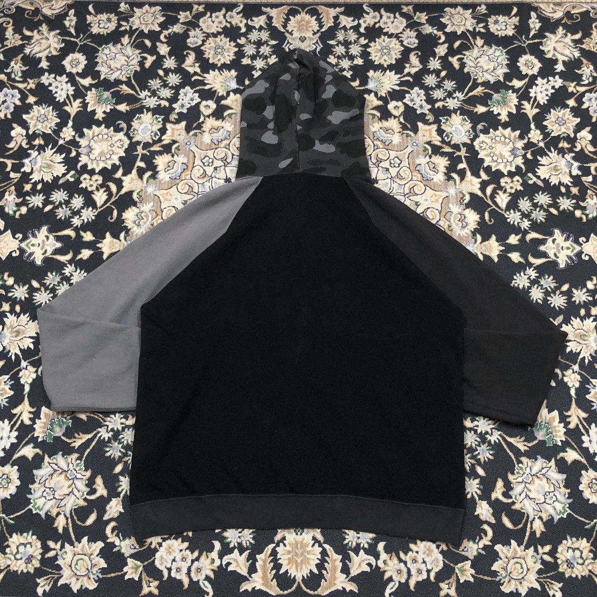 Bape Crazy Camo Full Zip Hoodie Size US L / EU 52-54 / 3 - 2 Thumbnail