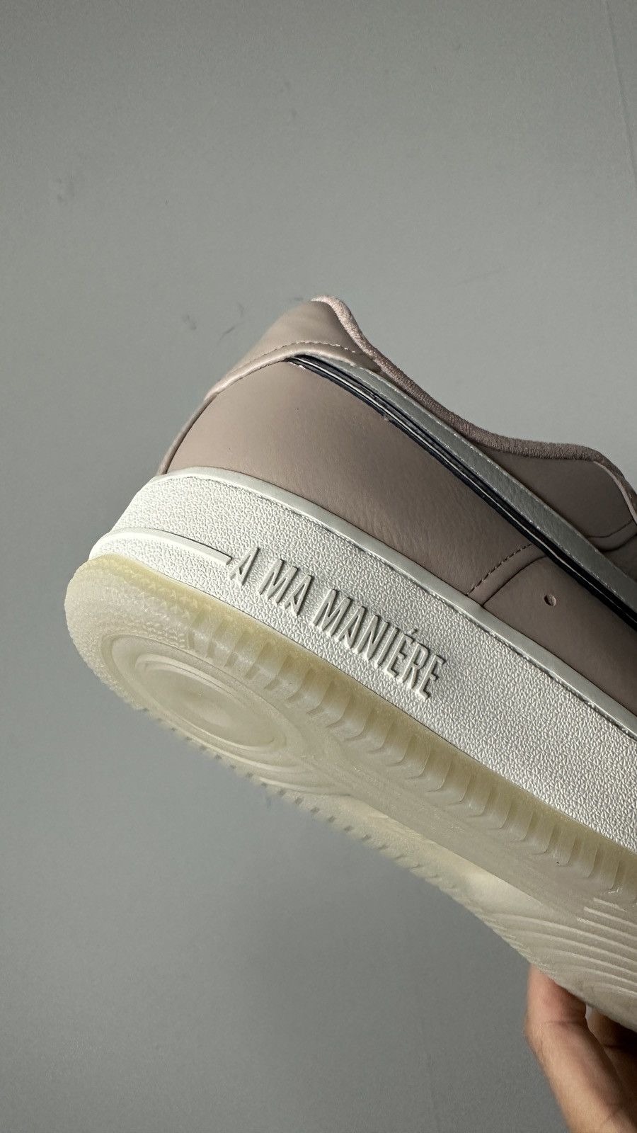 Nike A Ma Maniere Air Force 1 Size US 10.5 / EU 43-44 - 4 Thumbnail