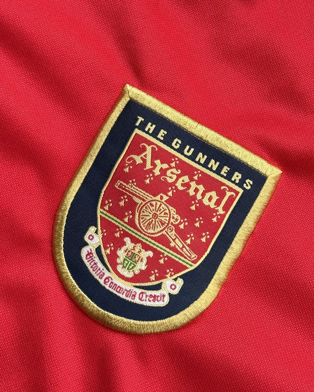 Adidas × Vintage 1999/2000 BERGKAMP #10 Arsenal Vintage Soccer Jersey (M) Size US M / EU 48-50 / 2 - 3 Thumbnail