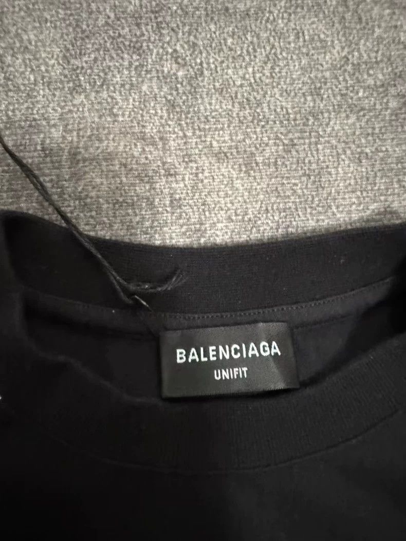 Balenciaga Balenciaga SportyB black tight-fitting short sleeves Size US L / EU 52-54 / 3 - 3 Thumbnail