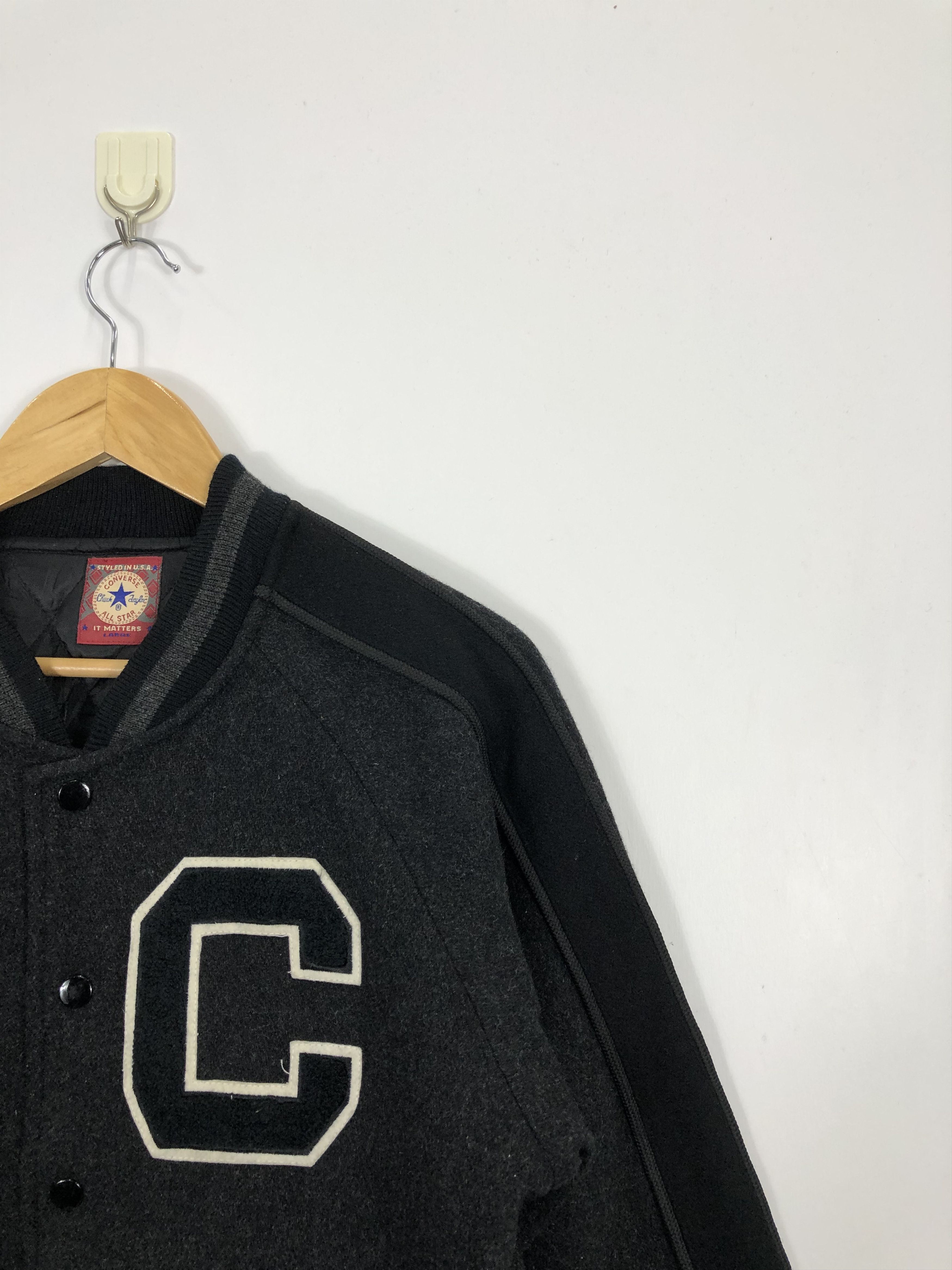 Converse Vintage 90s Converse Capital Logo Wool Varsity Jacket VV0069 Size US L / EU 52-54 / 3 - 6 Thumbnail