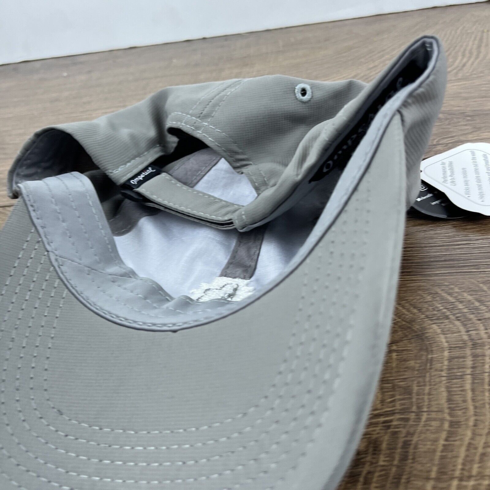 Other Golf Hat Golfing Hat Gray Hat Adjustable Gray Adult Size Hat Size ONE SIZE - 16 Thumbnail