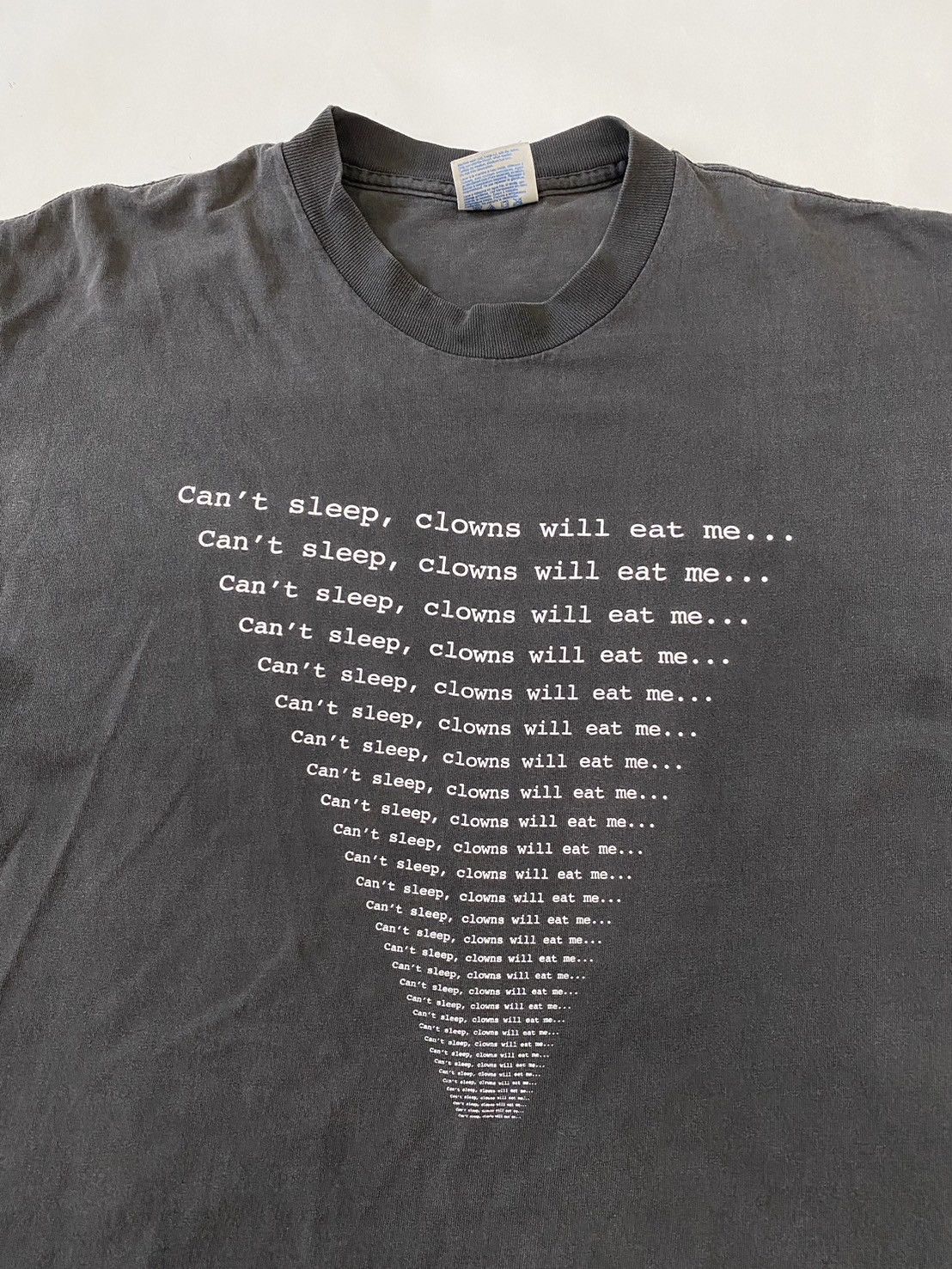 Vintage RARE Vintage Faded Black Can’t sleep, clowns will eat me.. Size US L / EU 52-54 / 3 - 2 Thumbnail