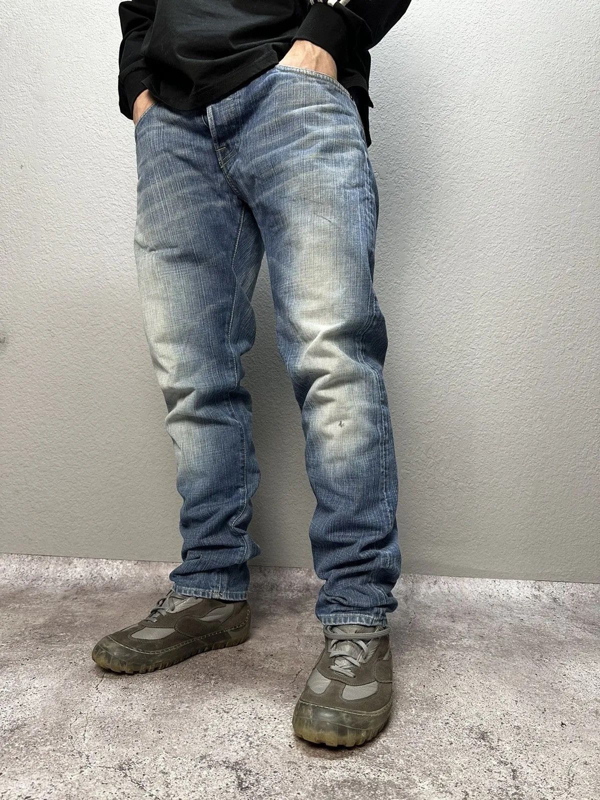 Edwin × Japanese Brand Vintage Edwin Light Wash Faded Denim Jeans Pants Japan W34 Size US 34 / EU 50 - 1 Thumbnail