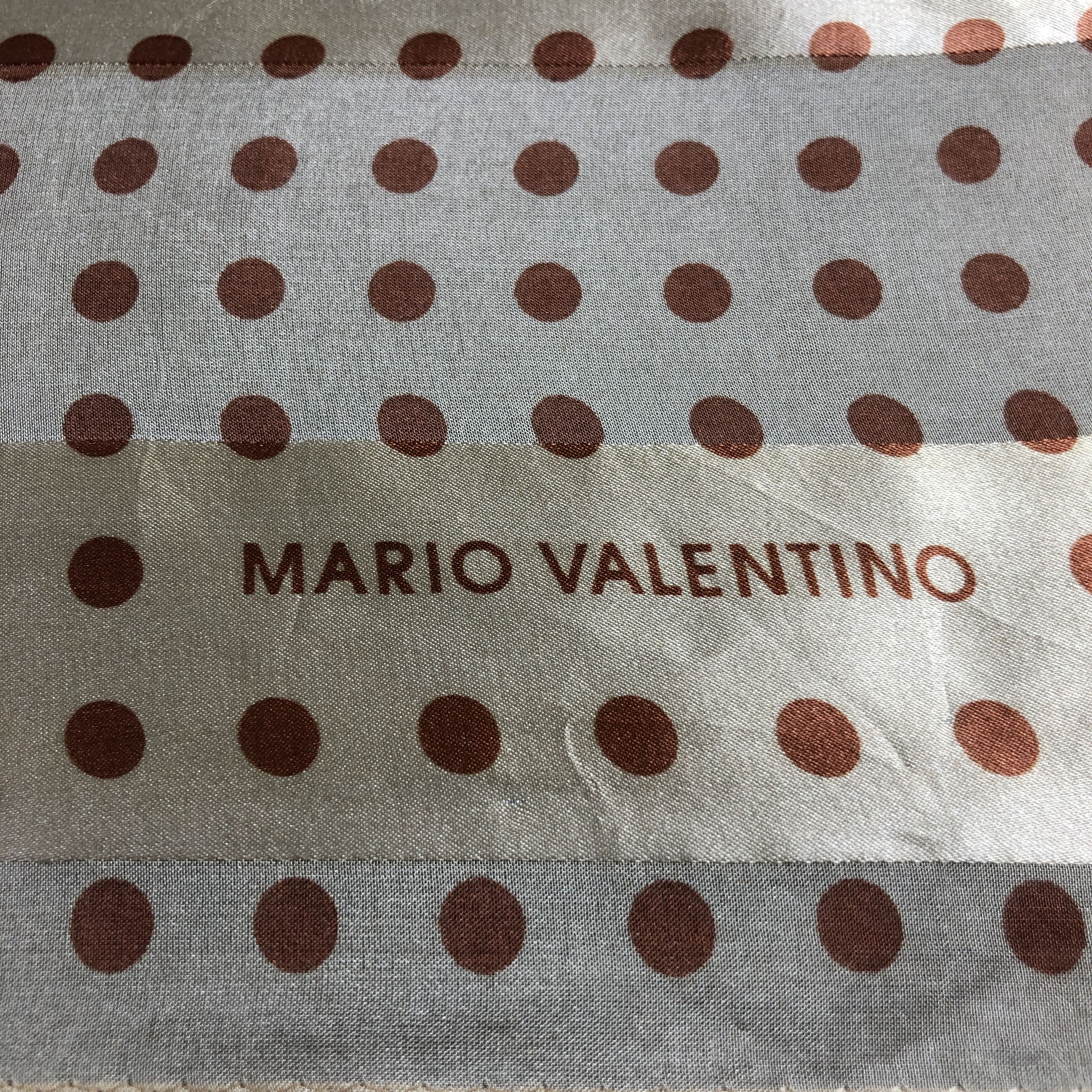 Mario Valentino Vintage Mario Valentino Slit Thread Silk Scarf M1235 Size ONE SIZE - 4 Thumbnail