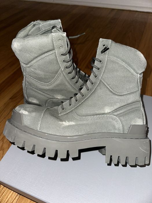 Balenciaga Balenciaga Strike Boot Khaki | Grailed