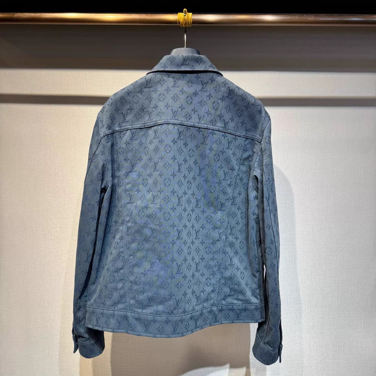 Louis Vuitton Louis Vuitton slate blue Monogram all over denim 48 new Size US M / EU 48-50 / 2 - 2 Thumbnail