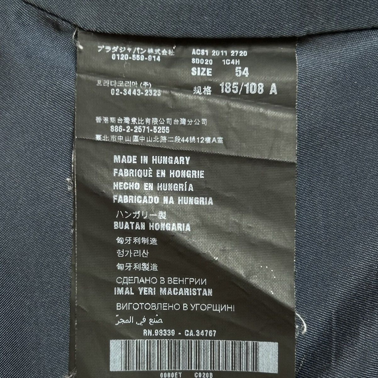 Prada Prada Milano Blue 2 buttons Mens blazer Size 54R - 10 Thumbnail