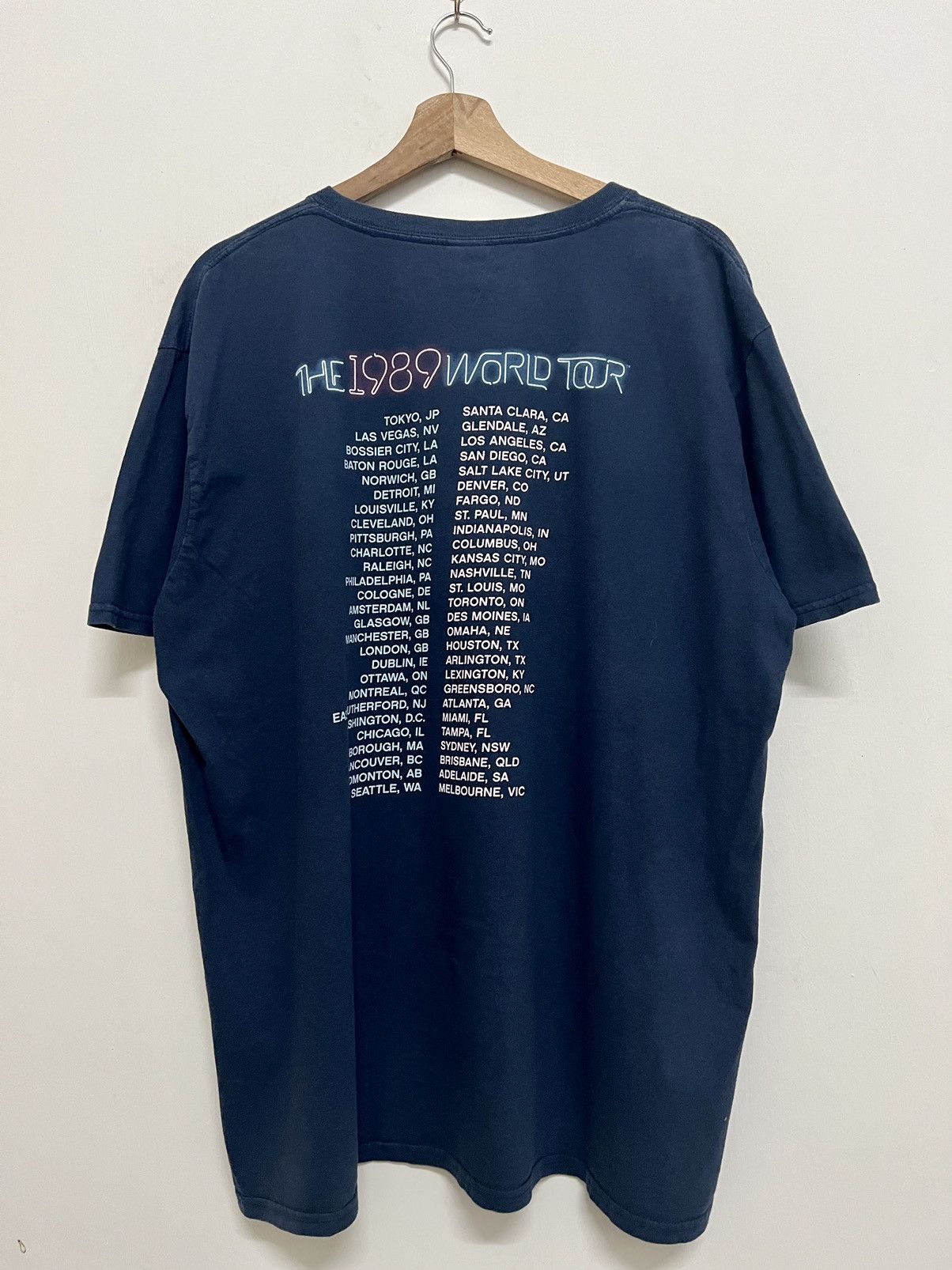 Band Tees × Vintage Taylor Swift The 1989 World Tour Tee Size US XL / EU 56 / 4 - 13 Thumbnail