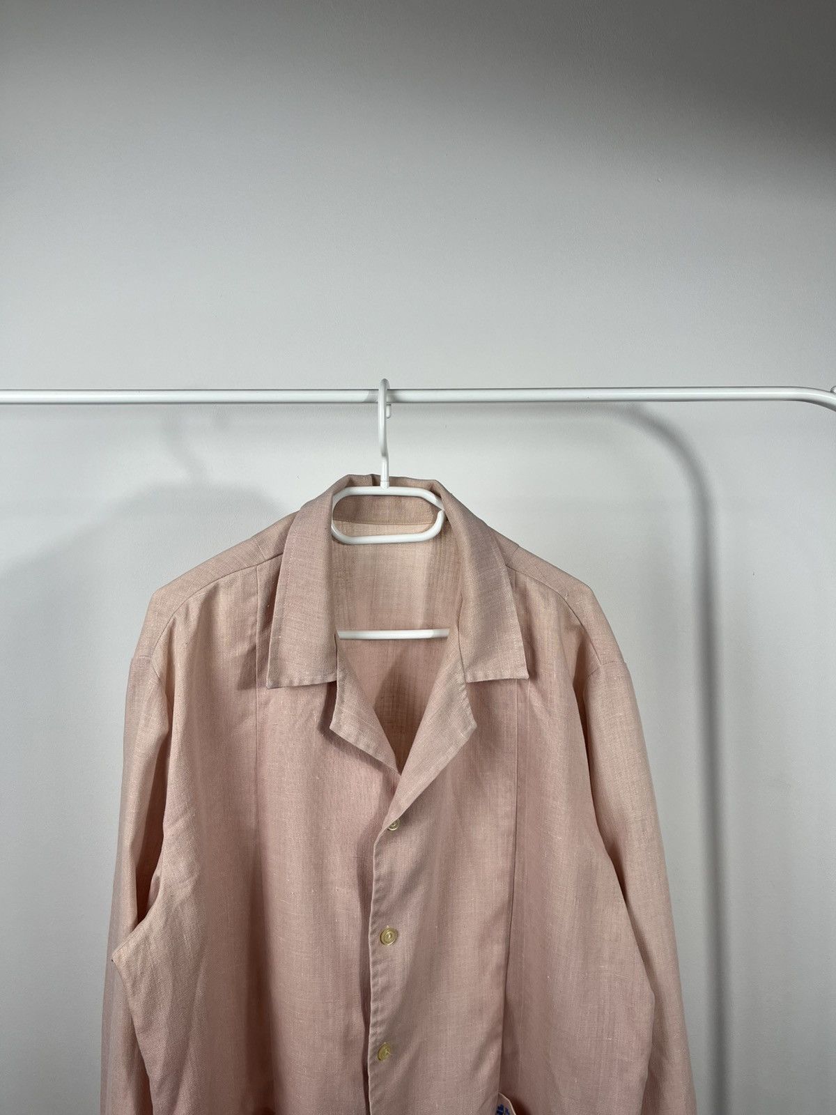 Vintage Vintage Pink Linen Folk Style Shirt with Embroidered Pockets Size US XL / EU 56 / 4 - 2 Thumbnail
