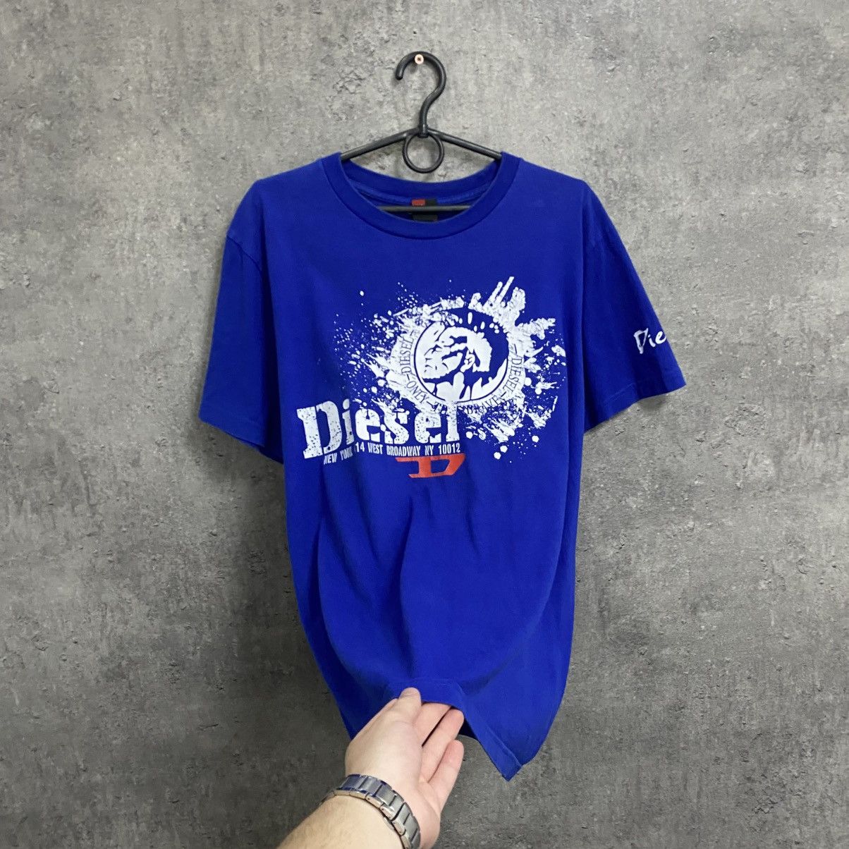Diesel Vintage Diesel T-Shirt Big Logo Japan Style Y2k Size US L / EU 52-54 / 3 - 3 Thumbnail