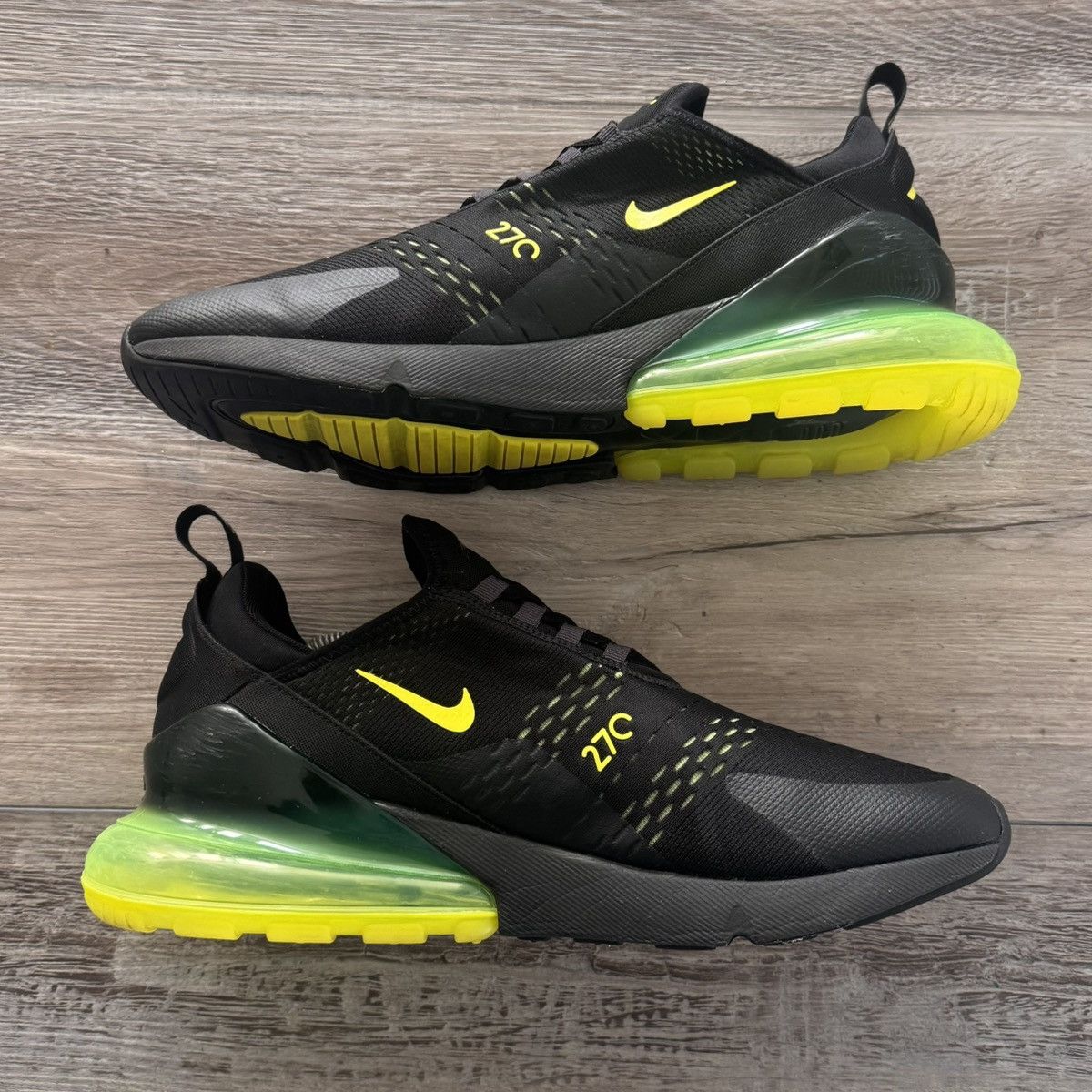 Nike NIKE • Air Max 270 "Black Volt/Oil Grey" (13M) Size US 13 / EU 46 - 3 Thumbnail